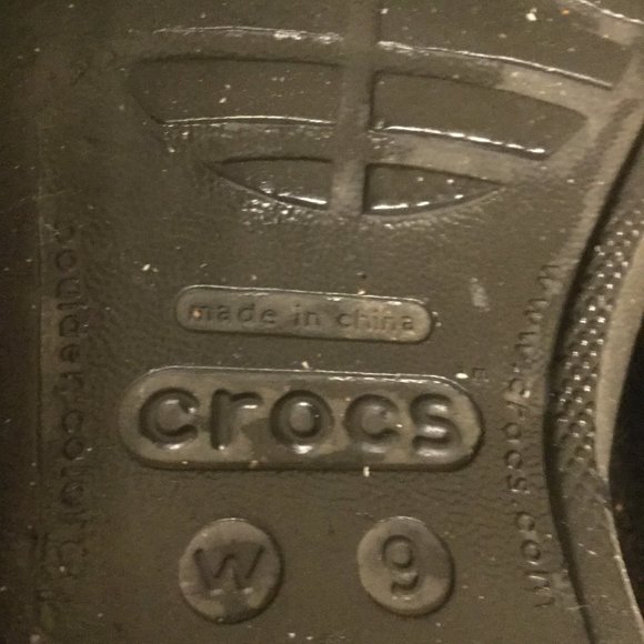 Crocs black slide on sandals size women's 9 - Picture 3 of 4
